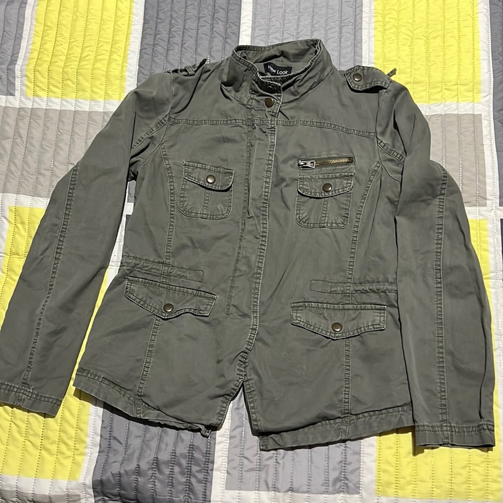 New Look size M inside drawstring jacket